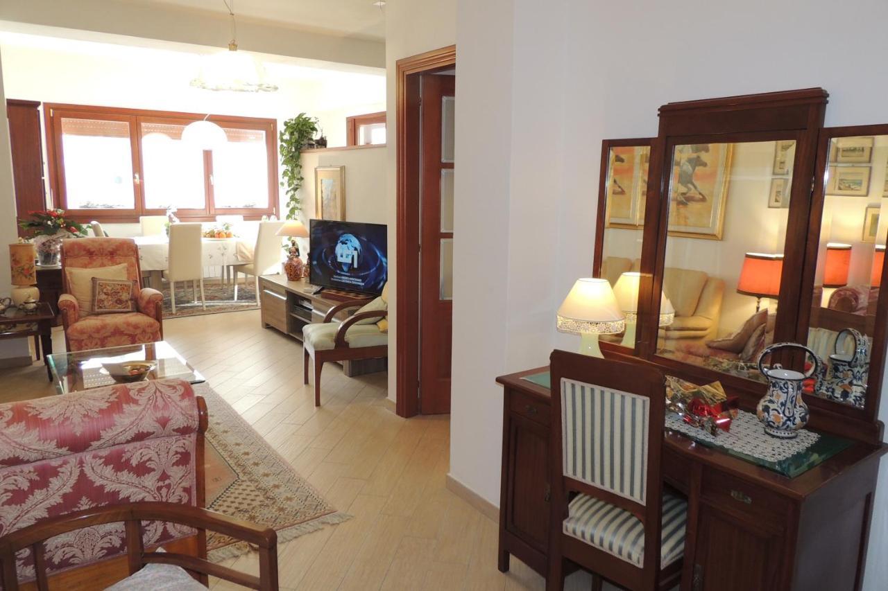 La Terrazza Bed & Breakfast Oristano Eksteriør bilde